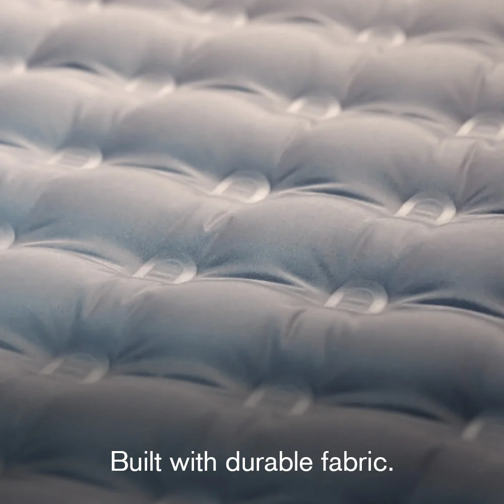 Close view of the Aerogogo mattress surface