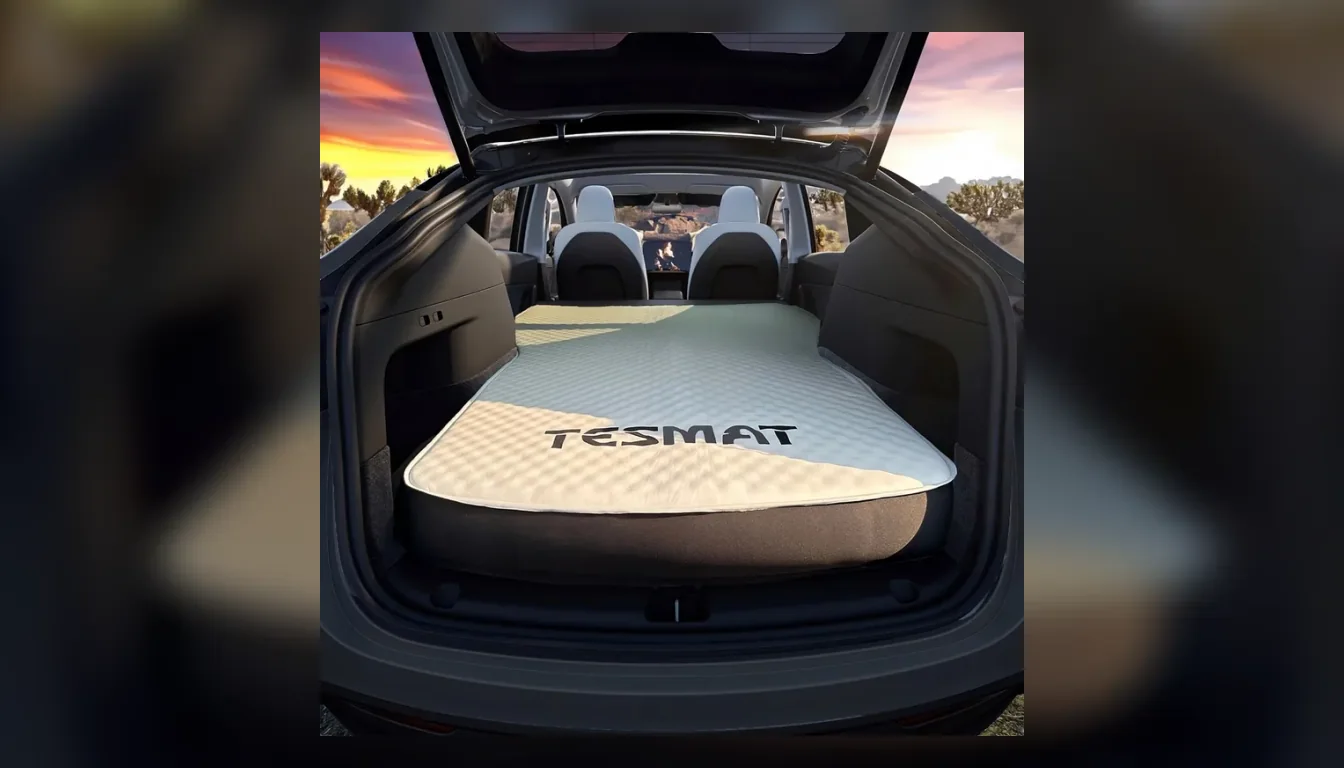 TESMAT mattress fitted inside a Tesla for overnight camping