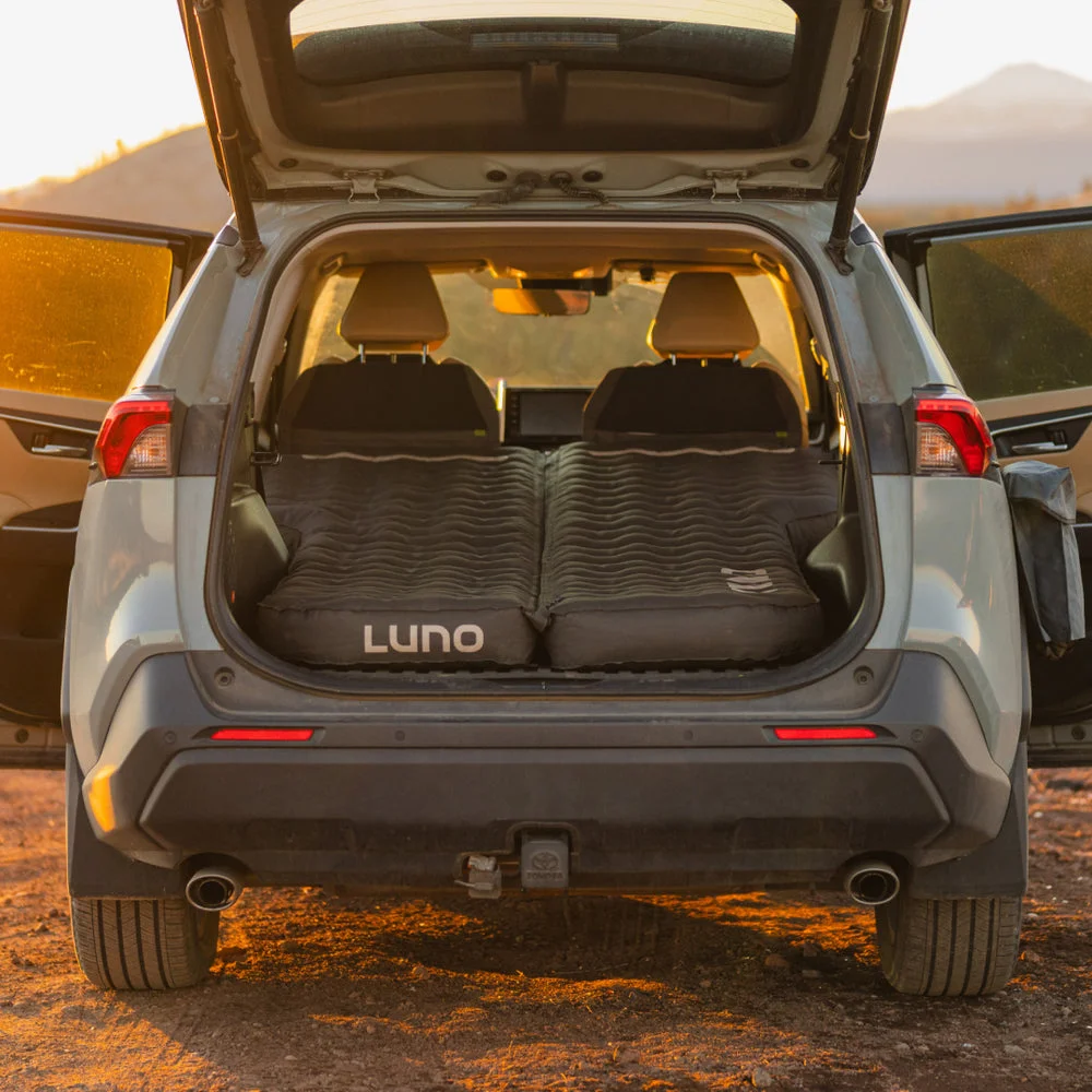 Luno AIR Pro installed in a Subaru in a manufacturer photograph
